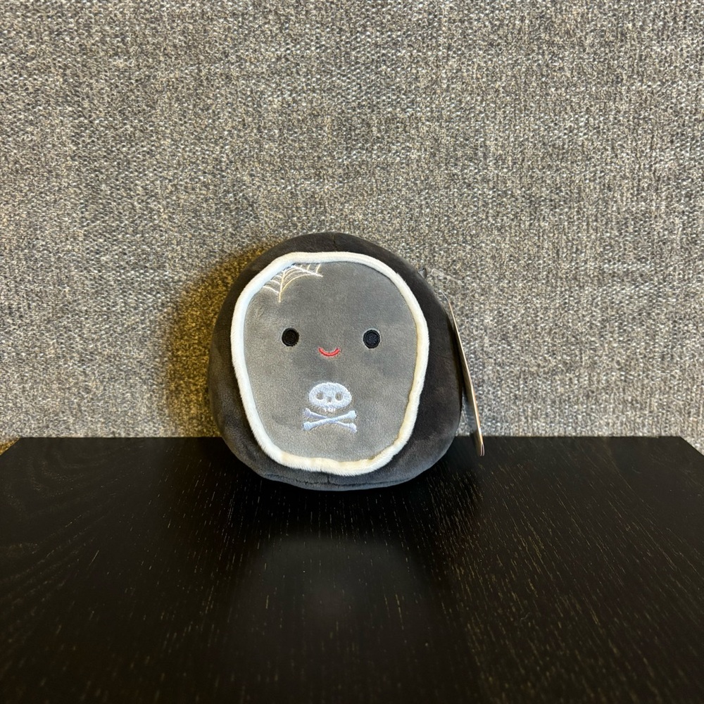 Squishmallow 5” Alva